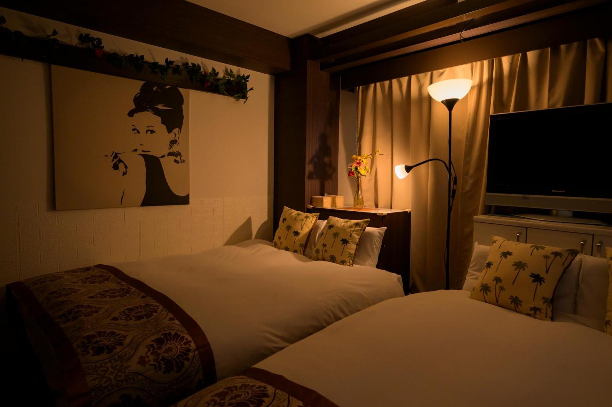 Hotel Aaron通天東 โอซาก้า ภายนอก รูปภาพ